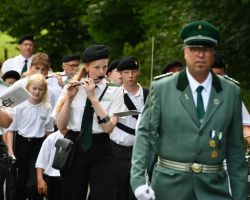 image083